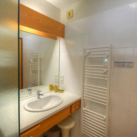 Renove A Morzine, Proche Centre, Balcon, Bien Equipe, Pour 4 Pers., Navettes Gratuites - Fr-1-524-66 * Morzine